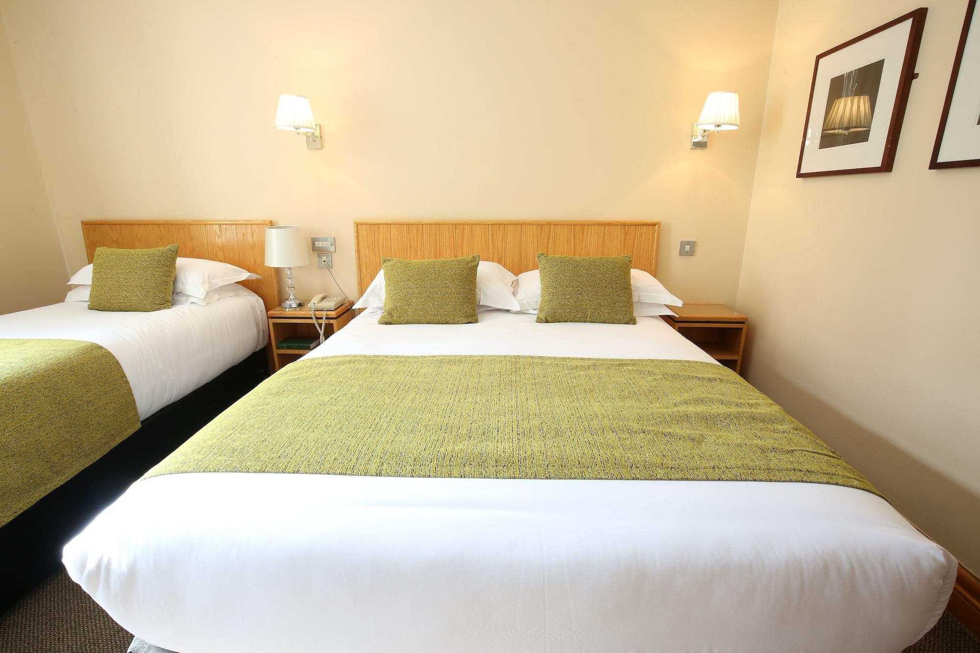 Tullamore Court Hotel Exterior photo