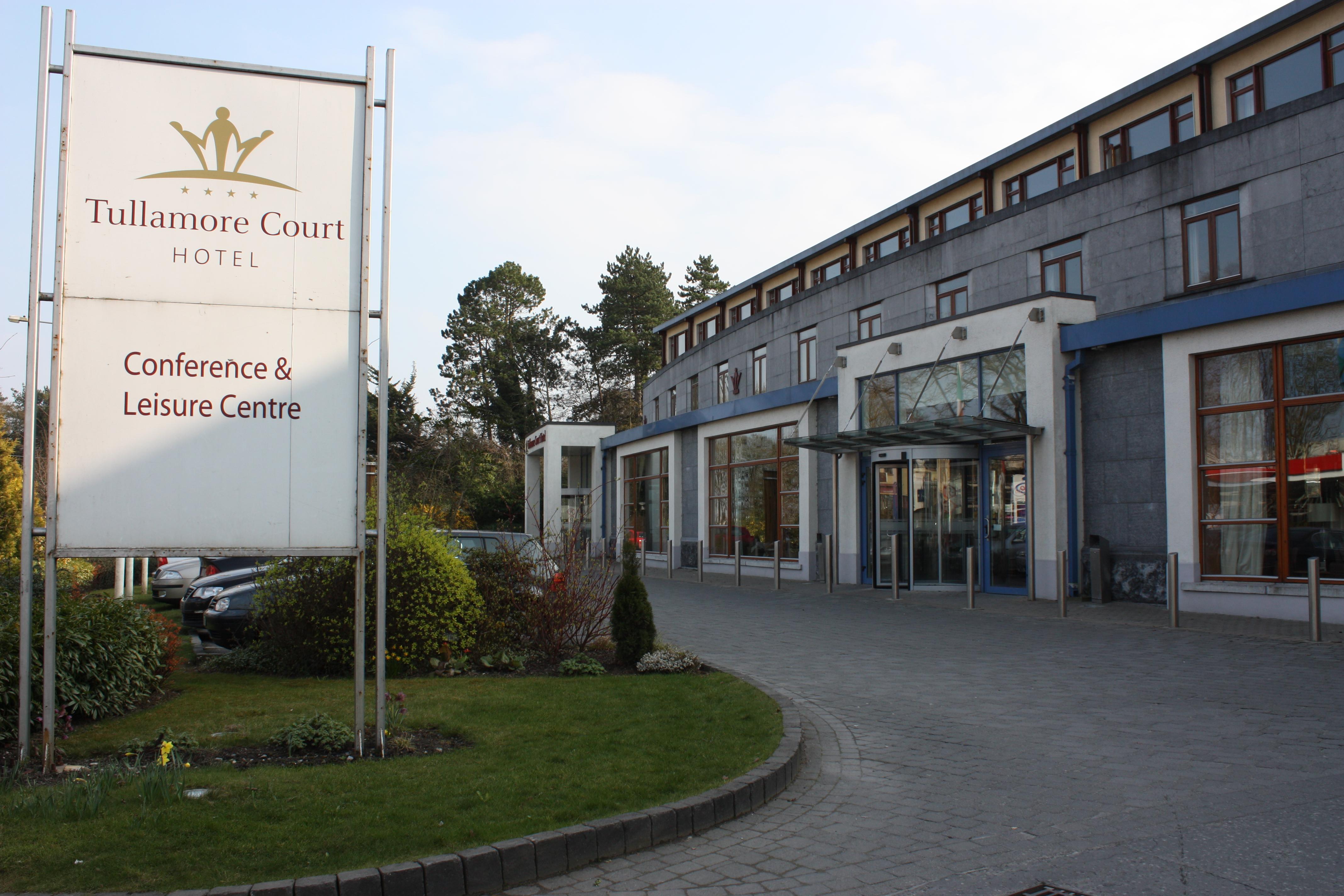 Tullamore Court Hotel Exterior photo