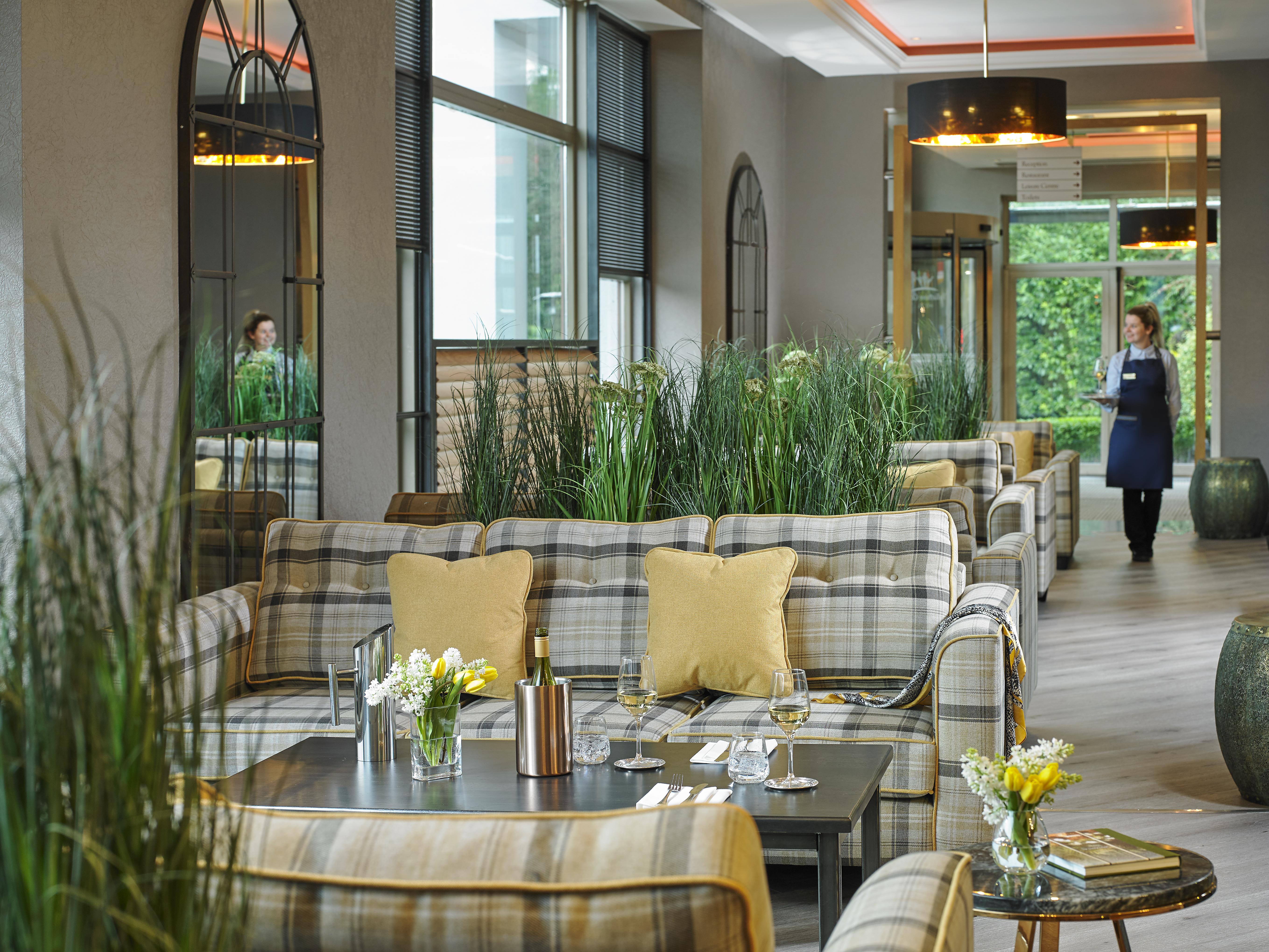 Tullamore Court Hotel Exterior photo